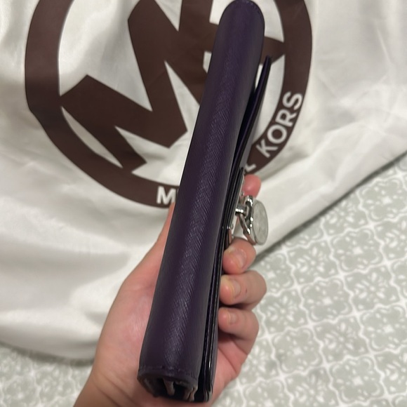 MK Wallet - Picture 8 of 9